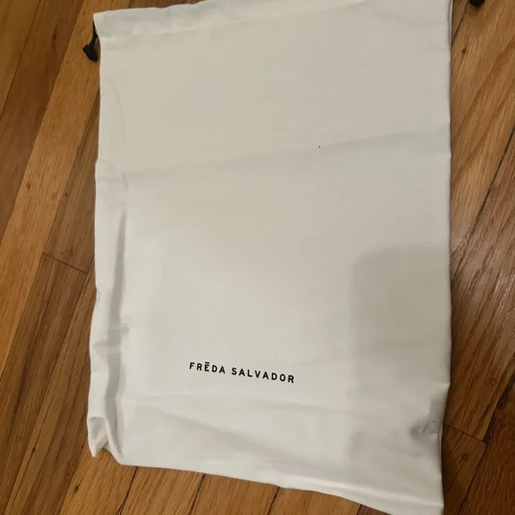 Freda Salvador Tan fisherman Sandals with Chunky Block Heel - Picture 6 of 7